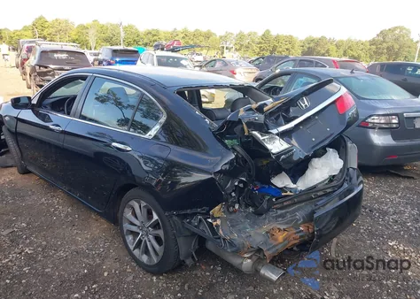 2015 Honda Accord Sport z USA, uszkodzony, nr VIN 1HGCR2F58FA271992